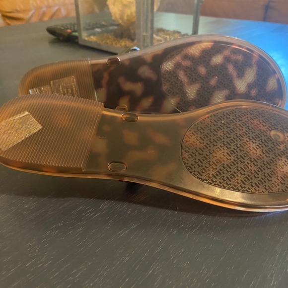 Tory Burch Jelly Sandal - Picture 3 of 5